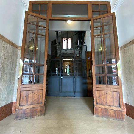 Avantgard Rooms Western Station Bologne Extérieur photo