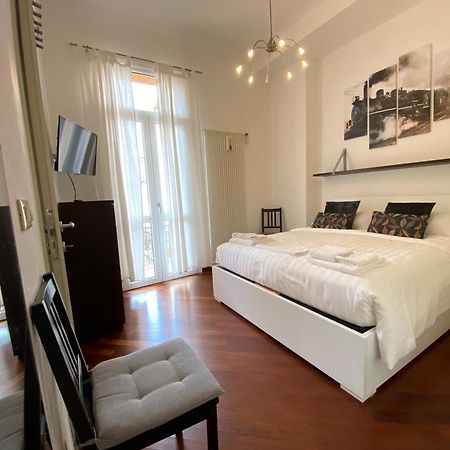 Avantgard Rooms Western Station Bologne Extérieur photo