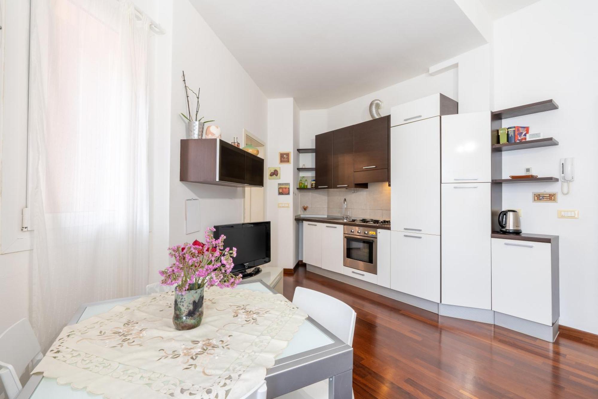 Avantgard Rooms Western Station Bologne Extérieur photo