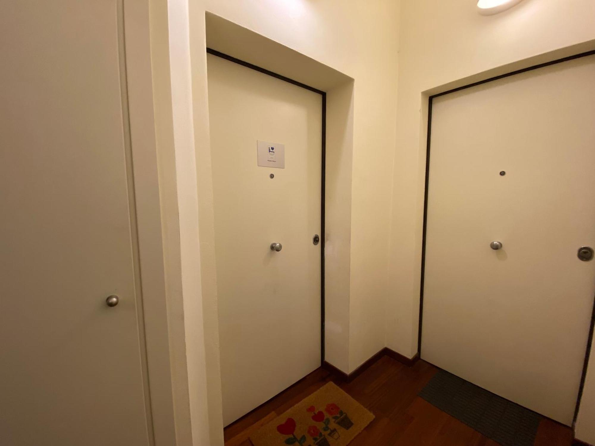 Avantgard Rooms Western Station Bologne Extérieur photo