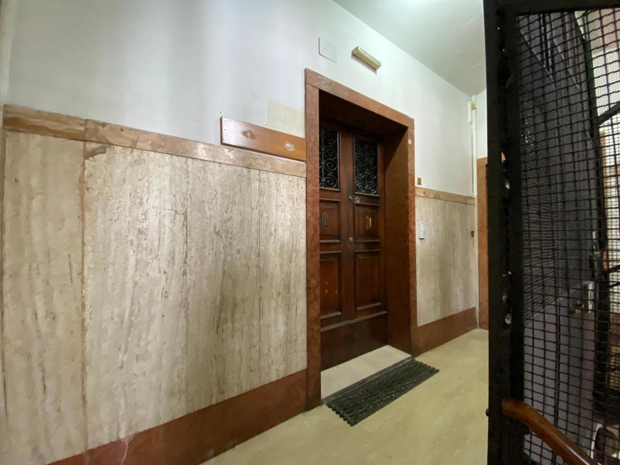 Avantgard Rooms Western Station Bologne Extérieur photo