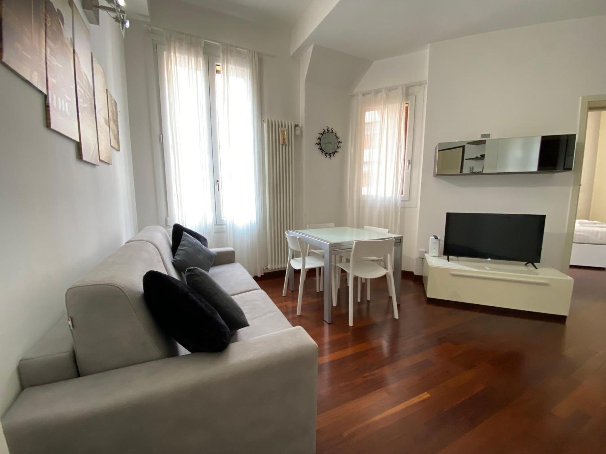 Avantgard Rooms Western Station Bologne Extérieur photo
