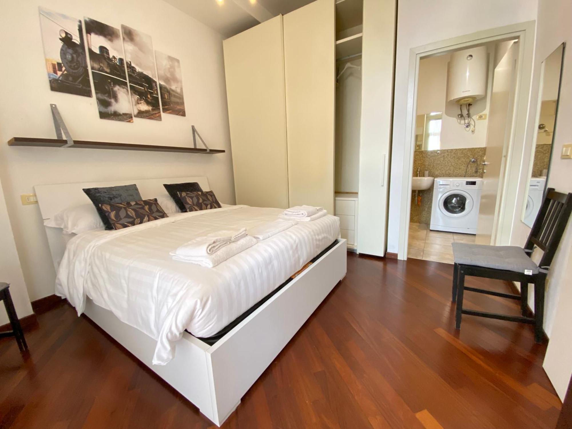 Avantgard Rooms Western Station Bologne Extérieur photo